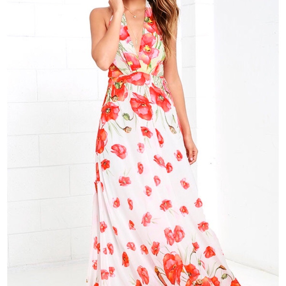 NWOT Lulus Maxi Dress